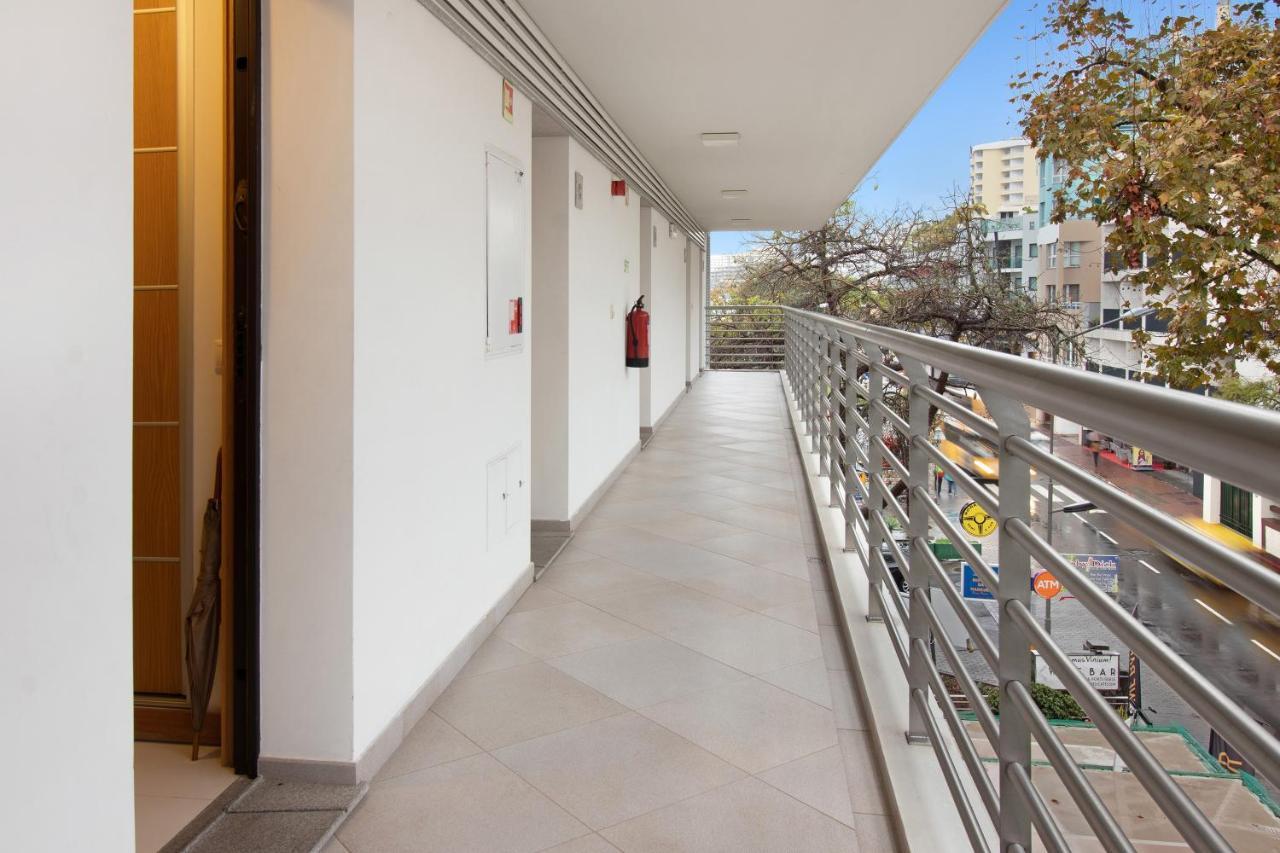 Appartamento Dfm Happy Days B - Funchal Esterno foto